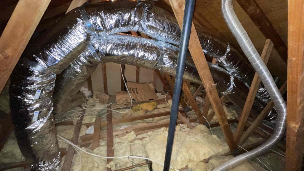 RR Electric, Heating & Air provides air duct installation & replacement services in the Simi Valley, California, area